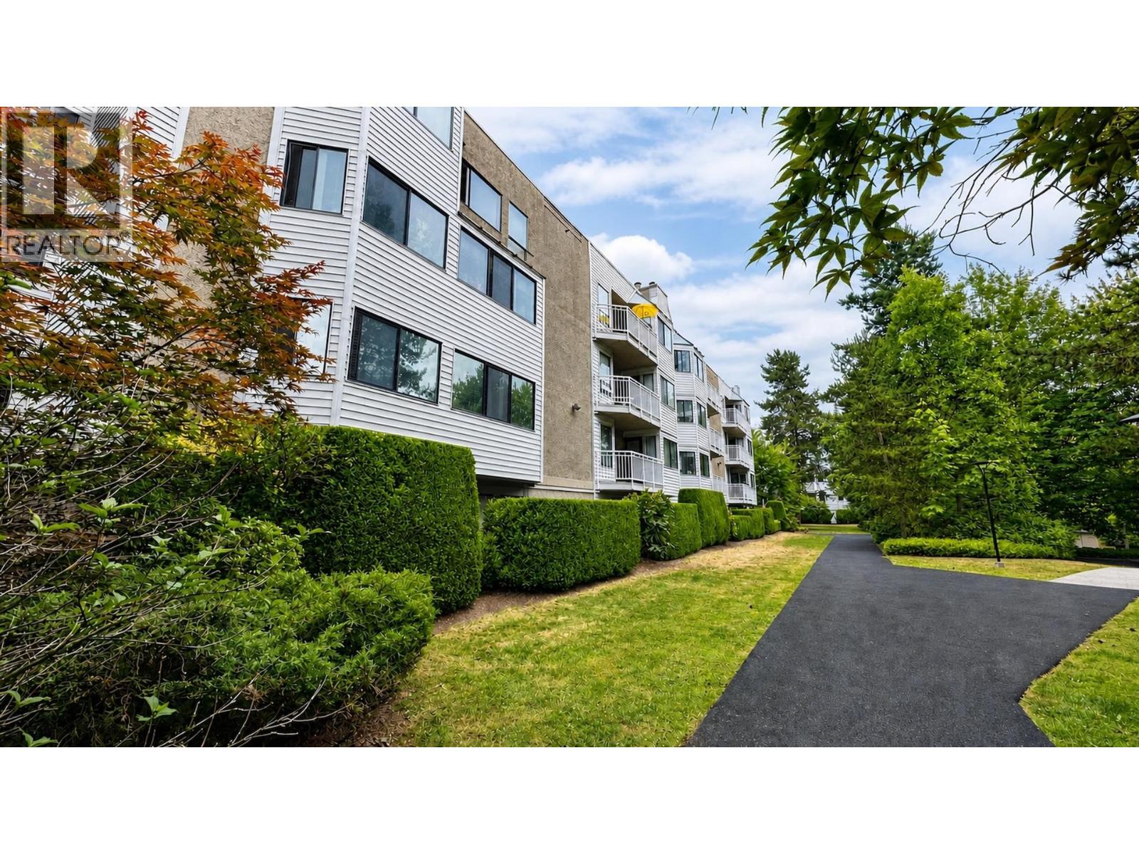 Listing photo — 314 – 9584 Manchester Drive, Burnaby (MLS® R3140904)