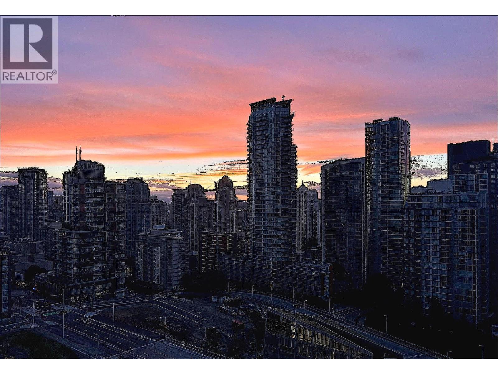 Listing photo — 2611 – 1480 Howe Street, Vancouver (MLS® R3175601)